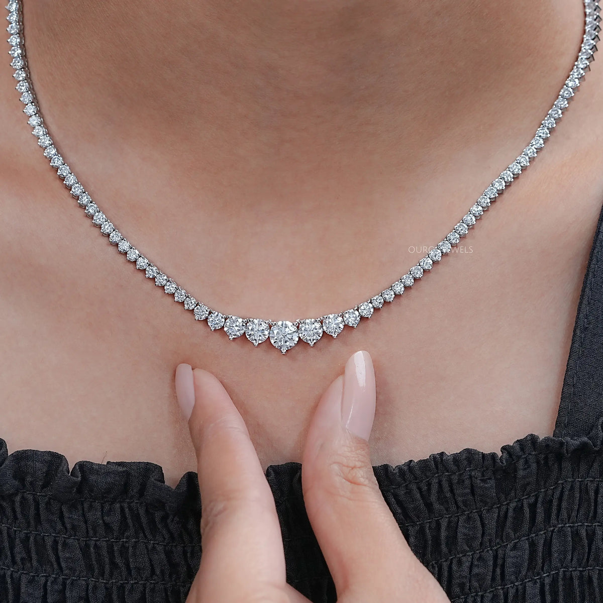 Graduated Round Lab Diamond Tennis Necklace Necklaces