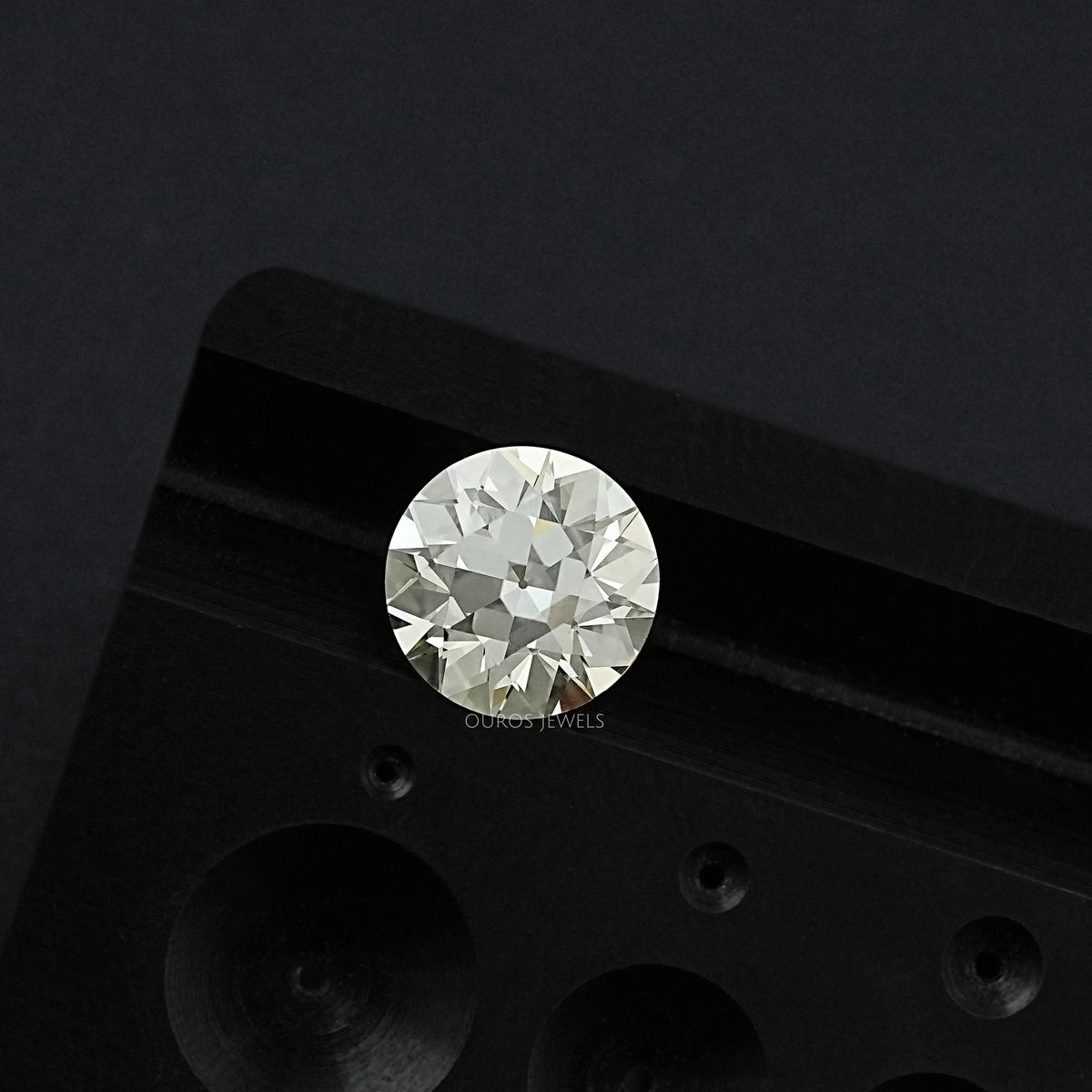 3.35 CT Traditional Old European Round Cut Loose Loose