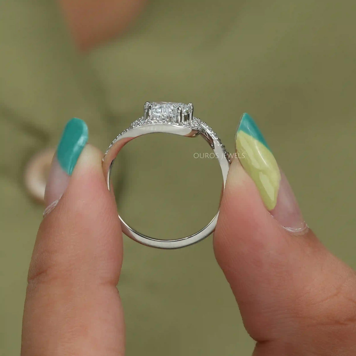Round Bypass Setting Butterfly Cut Lab Grown Diamond Ring