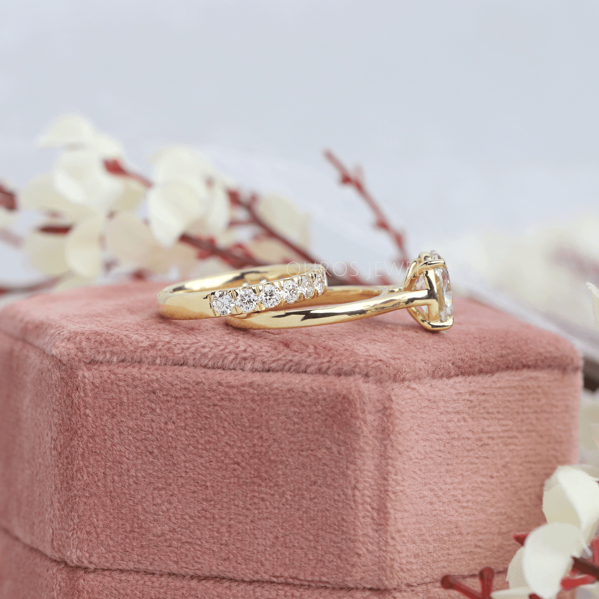 Oval Cut Lab Grown Bridal Diamond Ring Set Ring