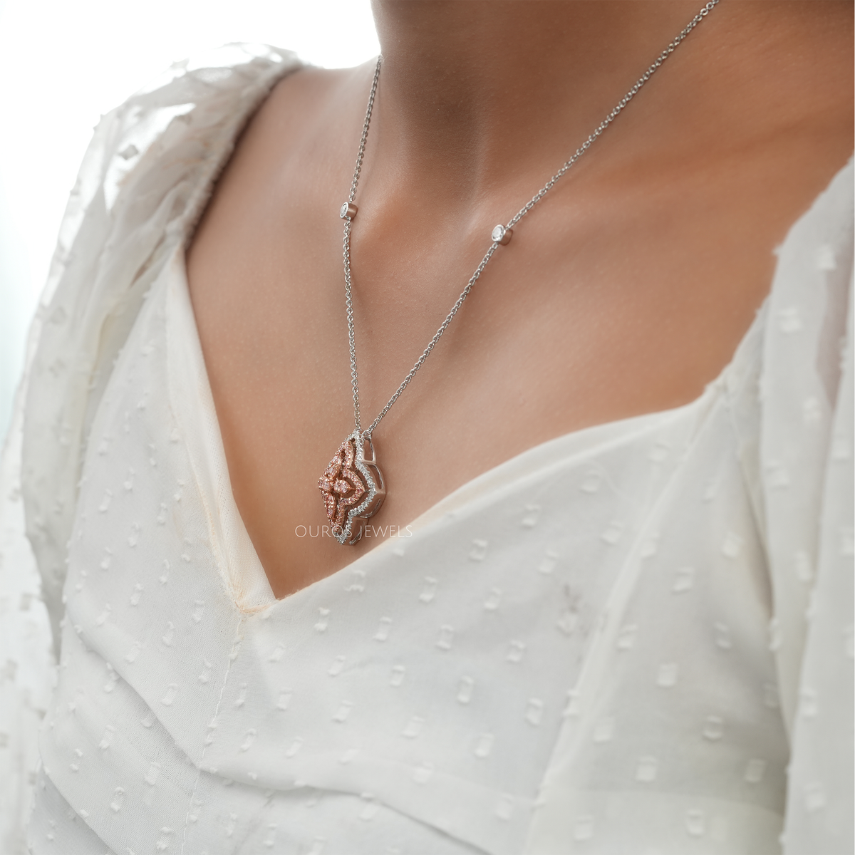 Floral Style Round Cut Diamond Halo Pendant Necklaces
