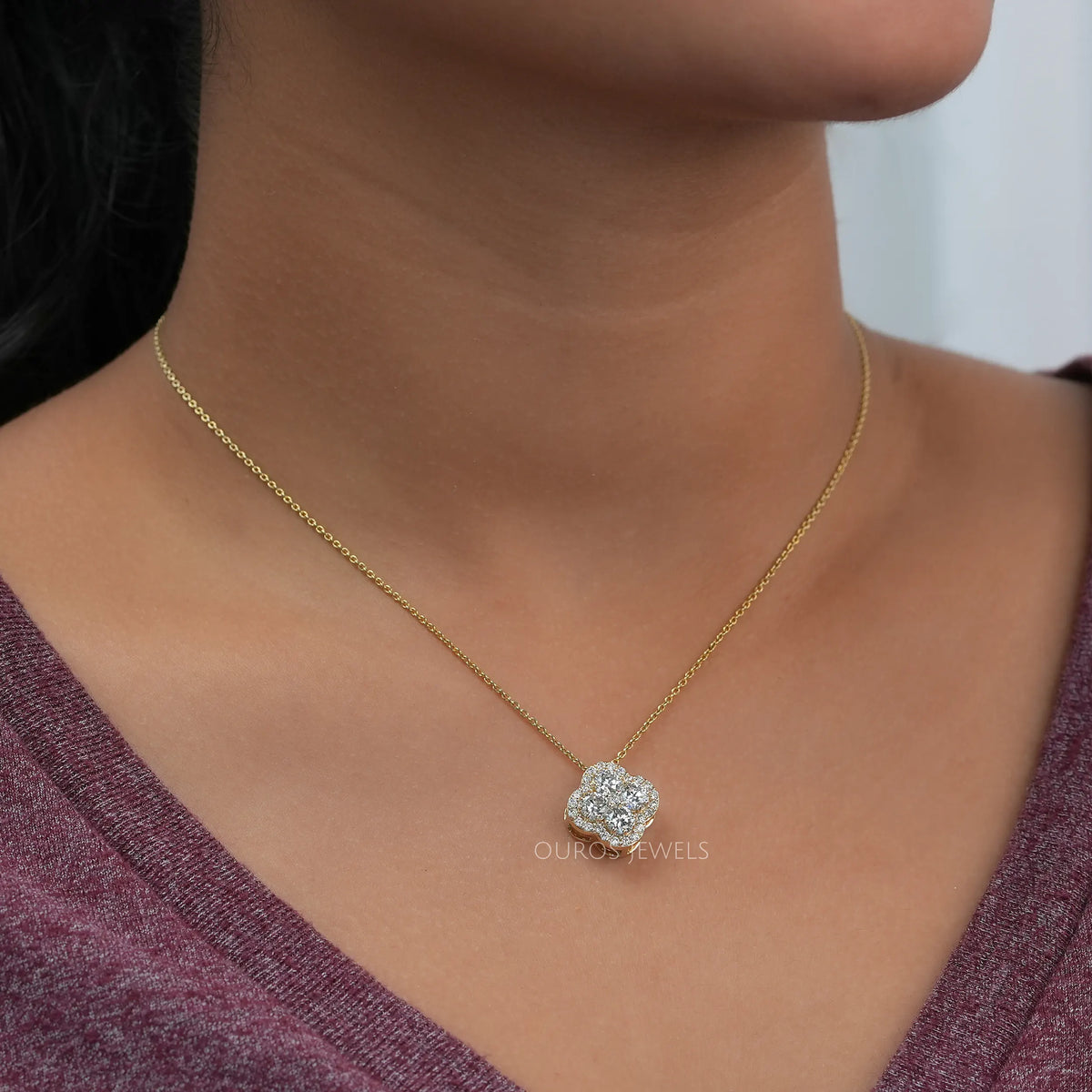 Flower Shape Round Cut Diamond Halo Pendant Necklaces