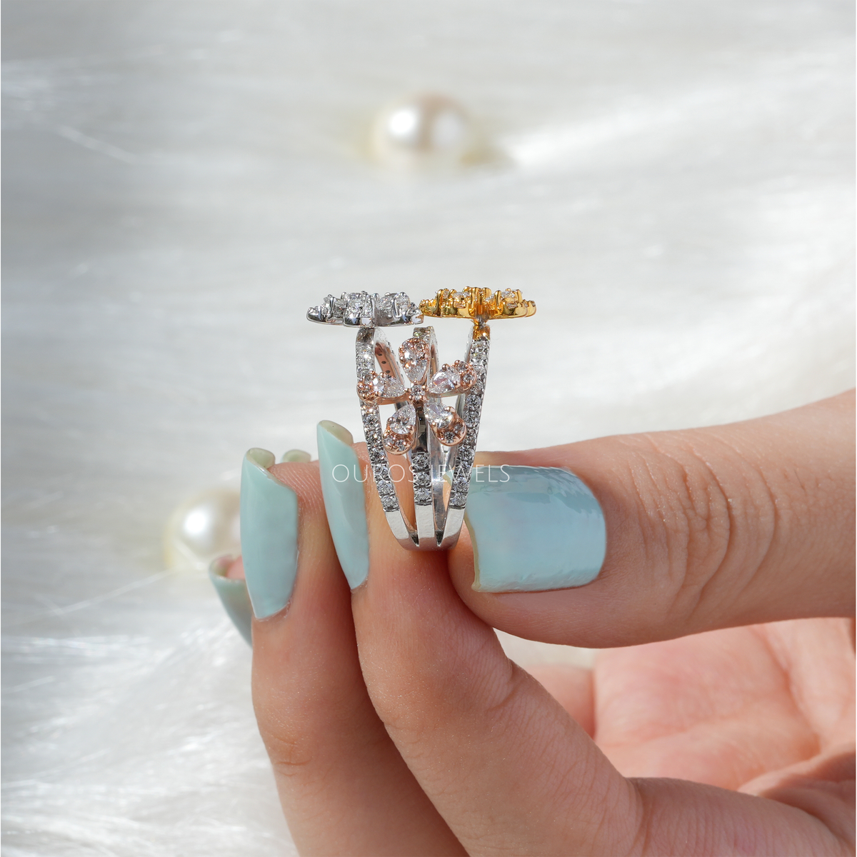 Three Flower Diamond Bridal Ring Gold