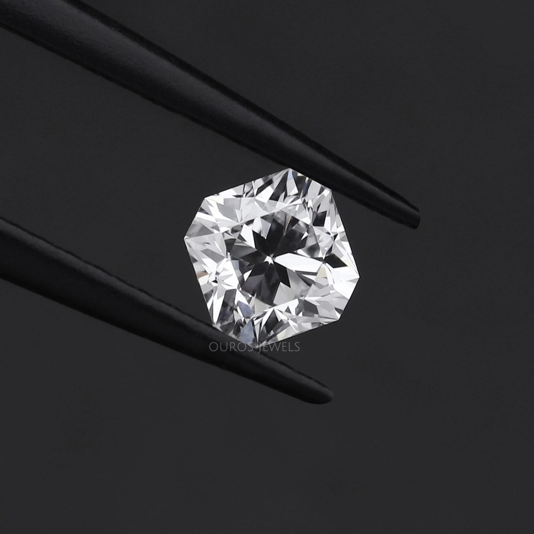 Antique Cut Flanders Lab Grown Diamond Necklaces