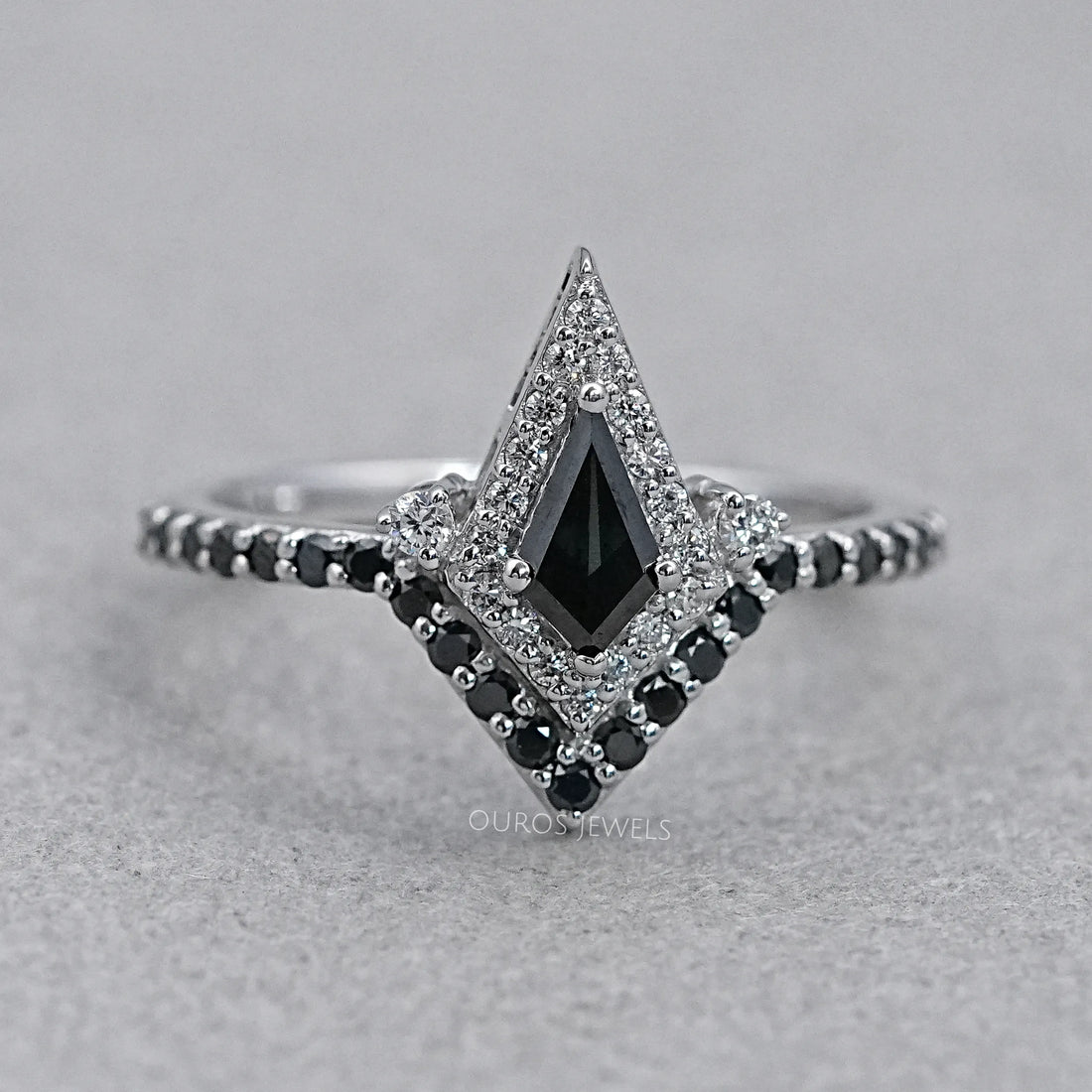 Black kite Cut Halo Curved Wedding Ring Rings