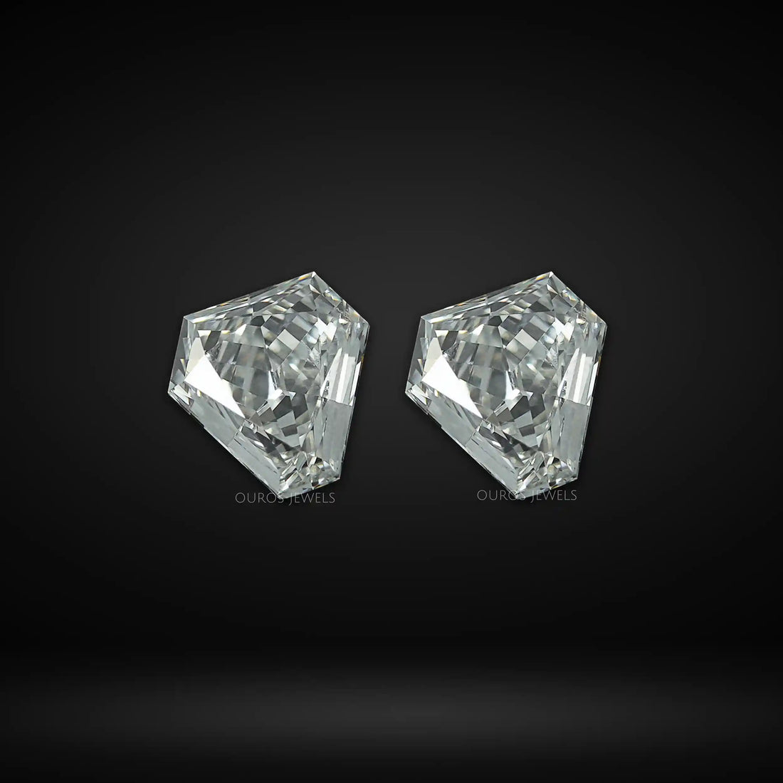 Calf's Head Shape Lab Diamond Pair Loose