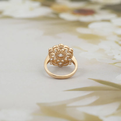 Vintage Old European Round Cut Flower Style Ring Ring