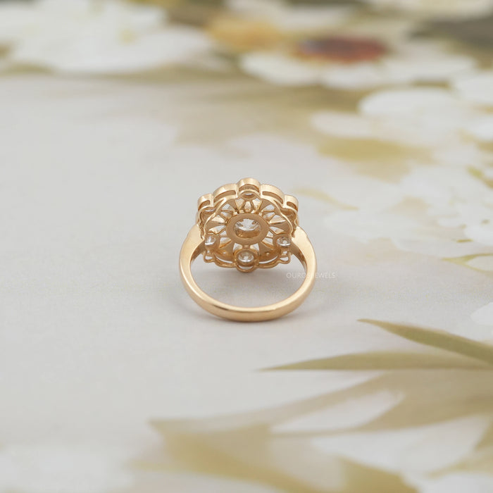 Vintage Old Cut Round Flower Style Ring Ring