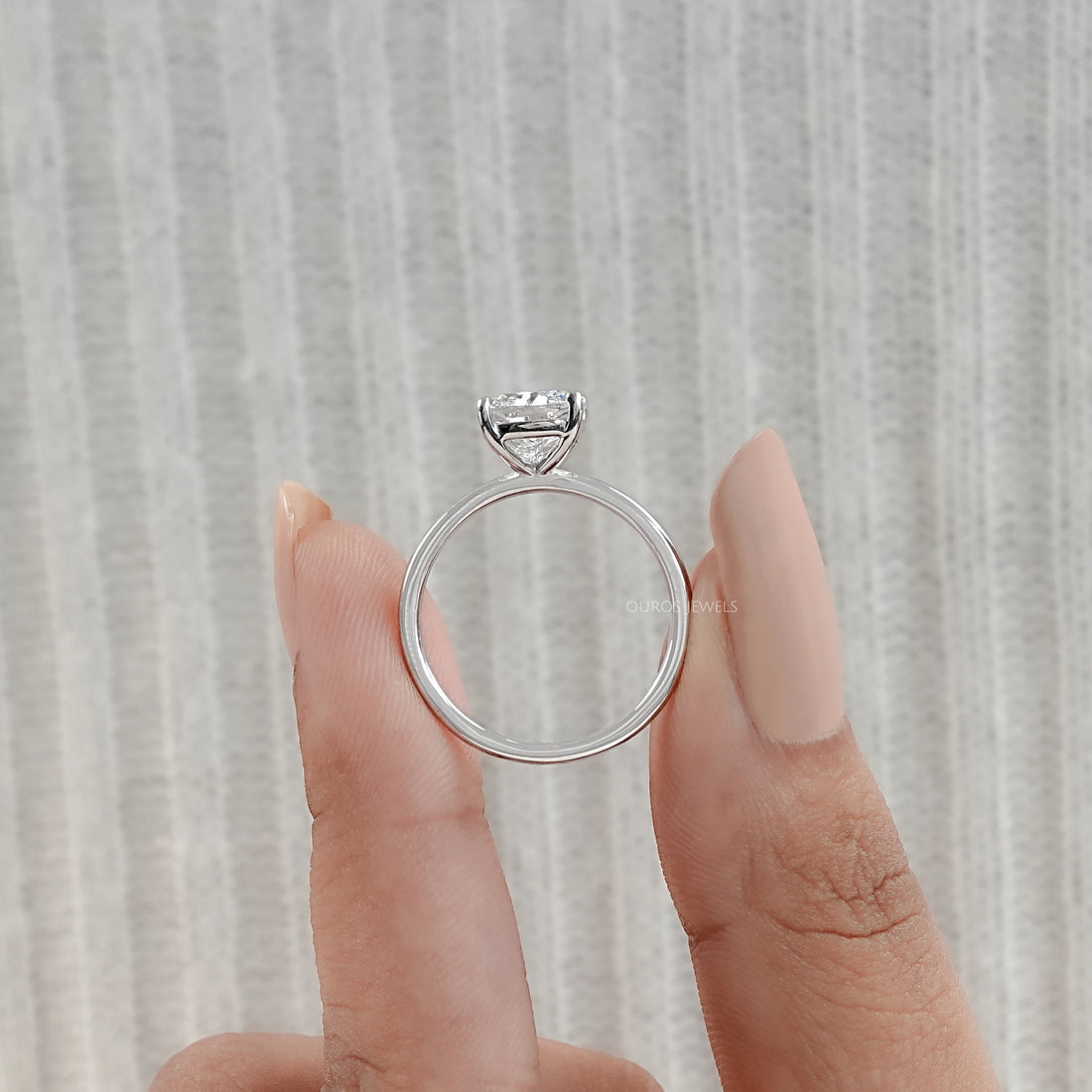 IGI Certified Cushion Cut Engagement Ring Ring