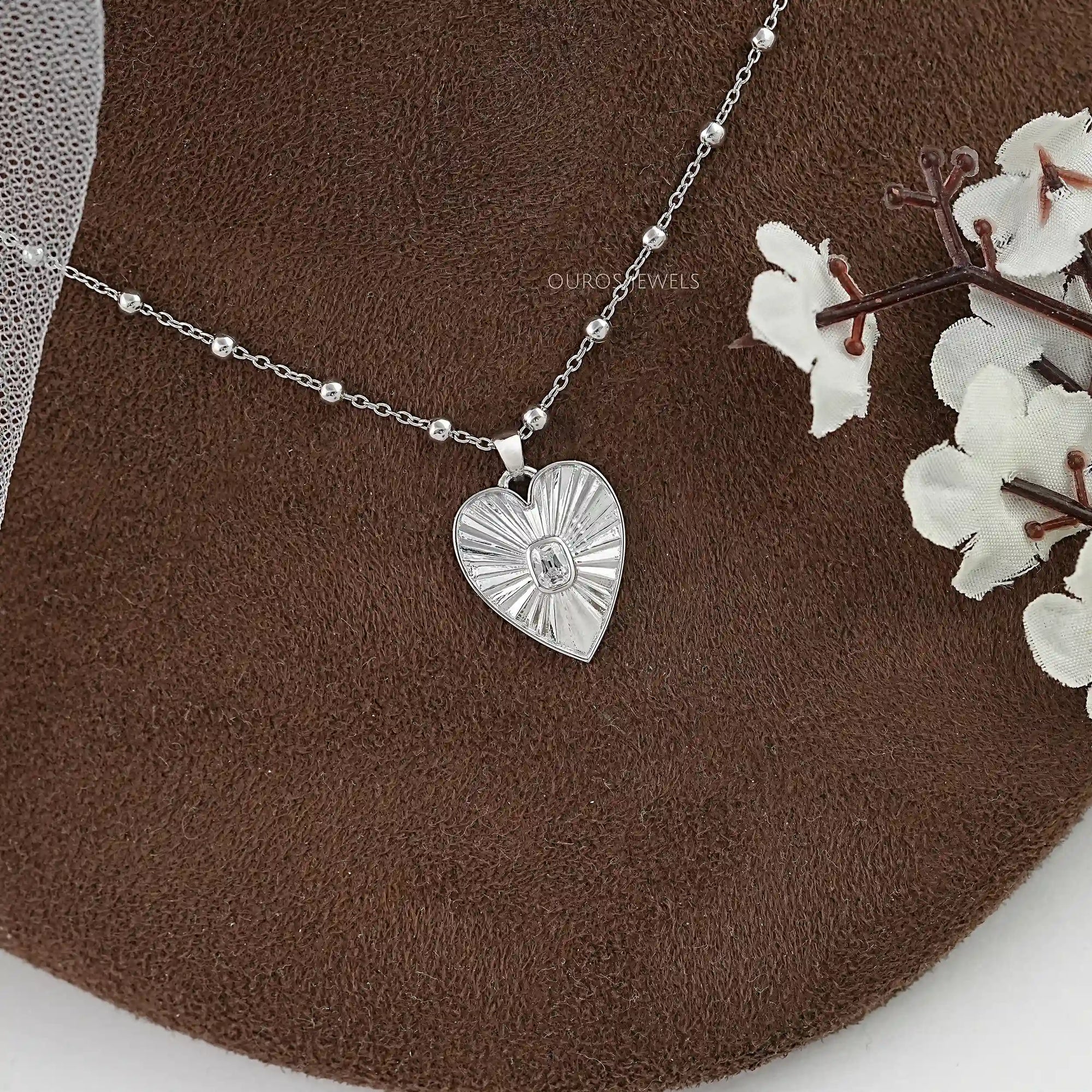Diamond Fluted Heart shape Pendant Necklaces