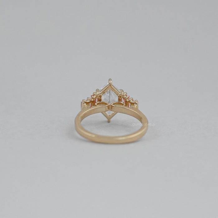 Dutch Marquise Diamond Ring With Baguette