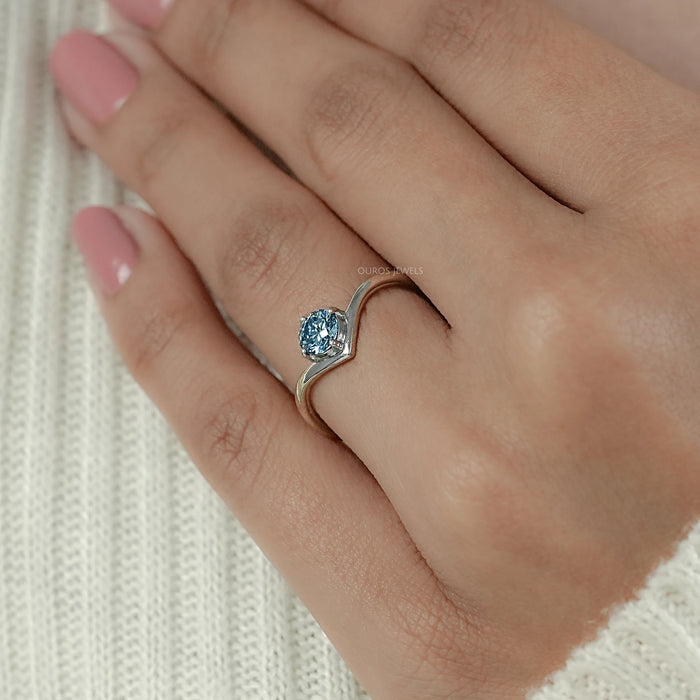 Blue Round Lab Diamond Curved Solitaire Ring Ring