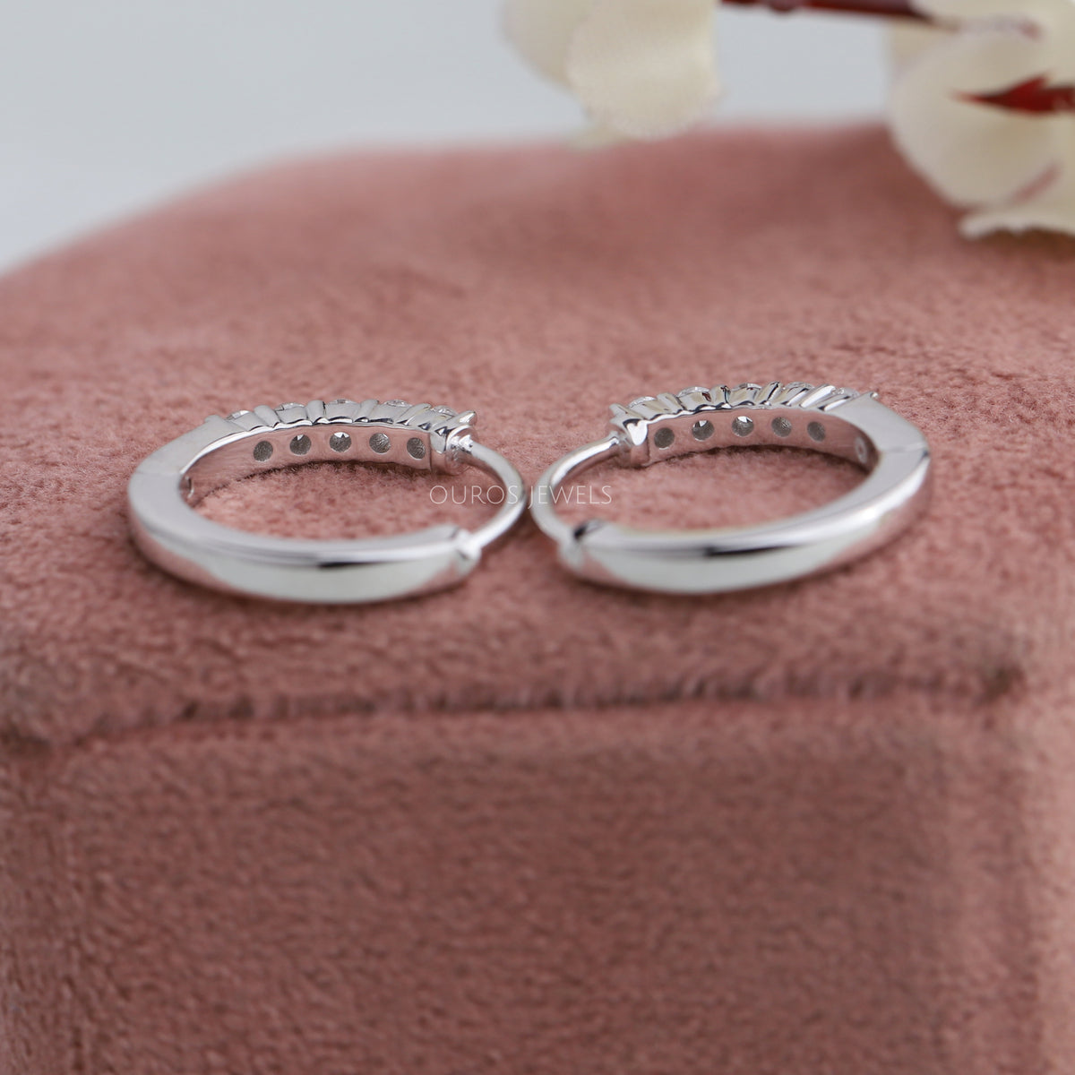 Round Lab Grown Diamond Hoop Earring Earrings