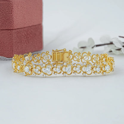 Round Lab Diamond Clover Floral Bracelet Bracelet