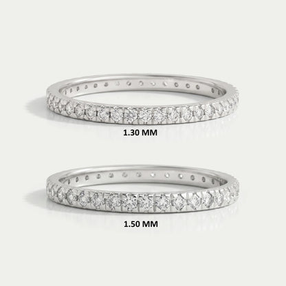 Eternity-Ring aus im Labor gezüchteten Diamanten im Rundschliff