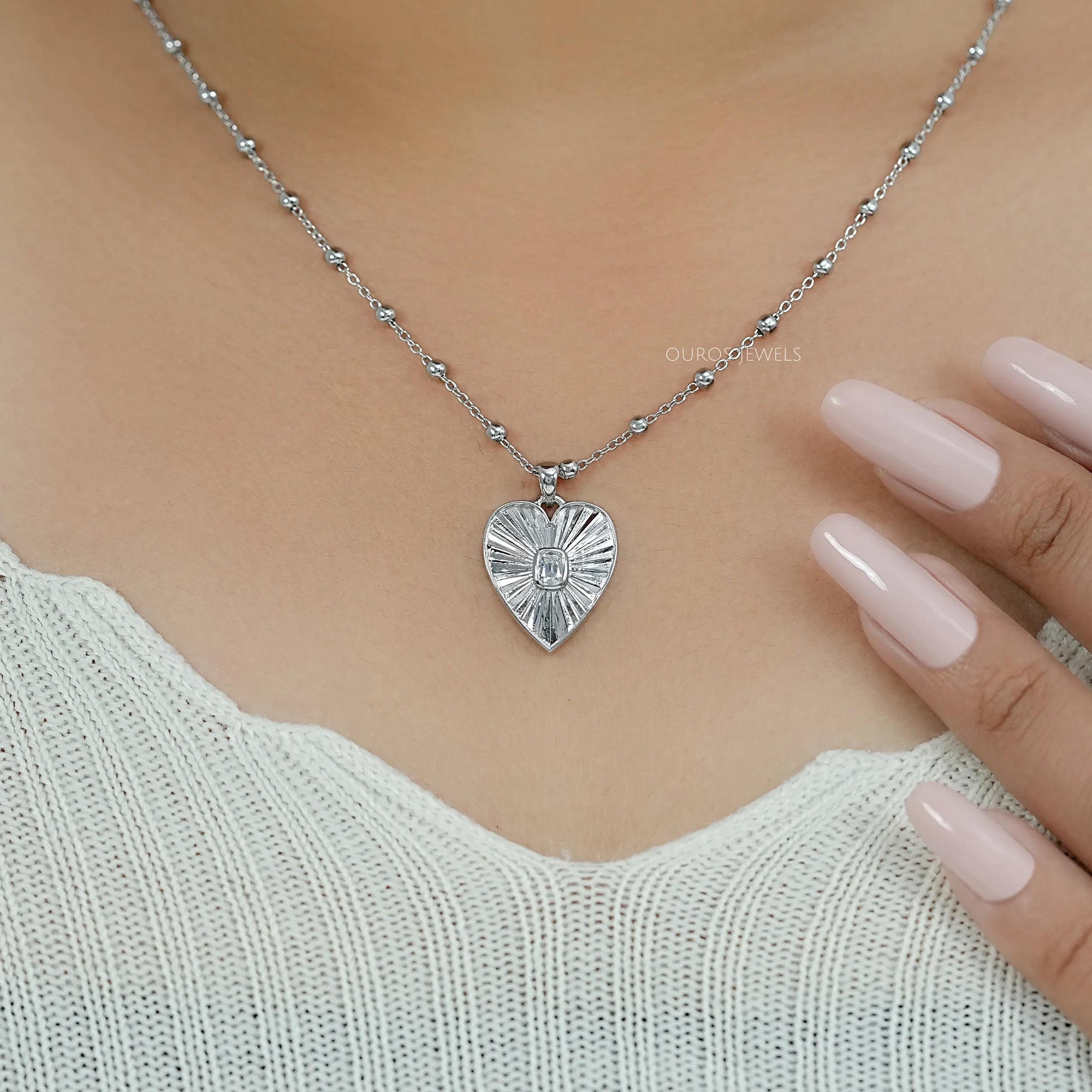 Diamond Fluted Heart shape Pendant Necklaces