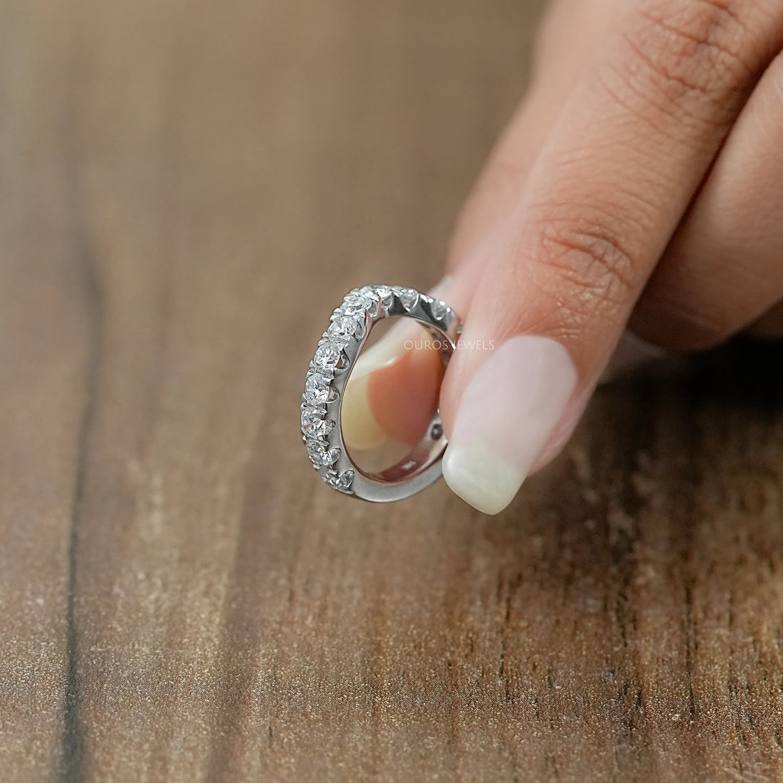 Lab Grown Diamond Curved Wedding Band Ring