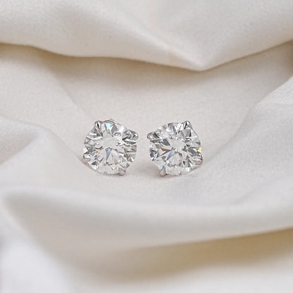 Round Cut Lab Diamond Stud Molly Sims - 96th Annual Academy Awards Earrings