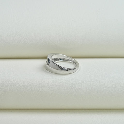 Triangle Lab Diamond Wedding Band