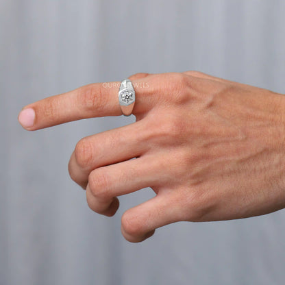 Round Cut Single Diamond Ring For Men's