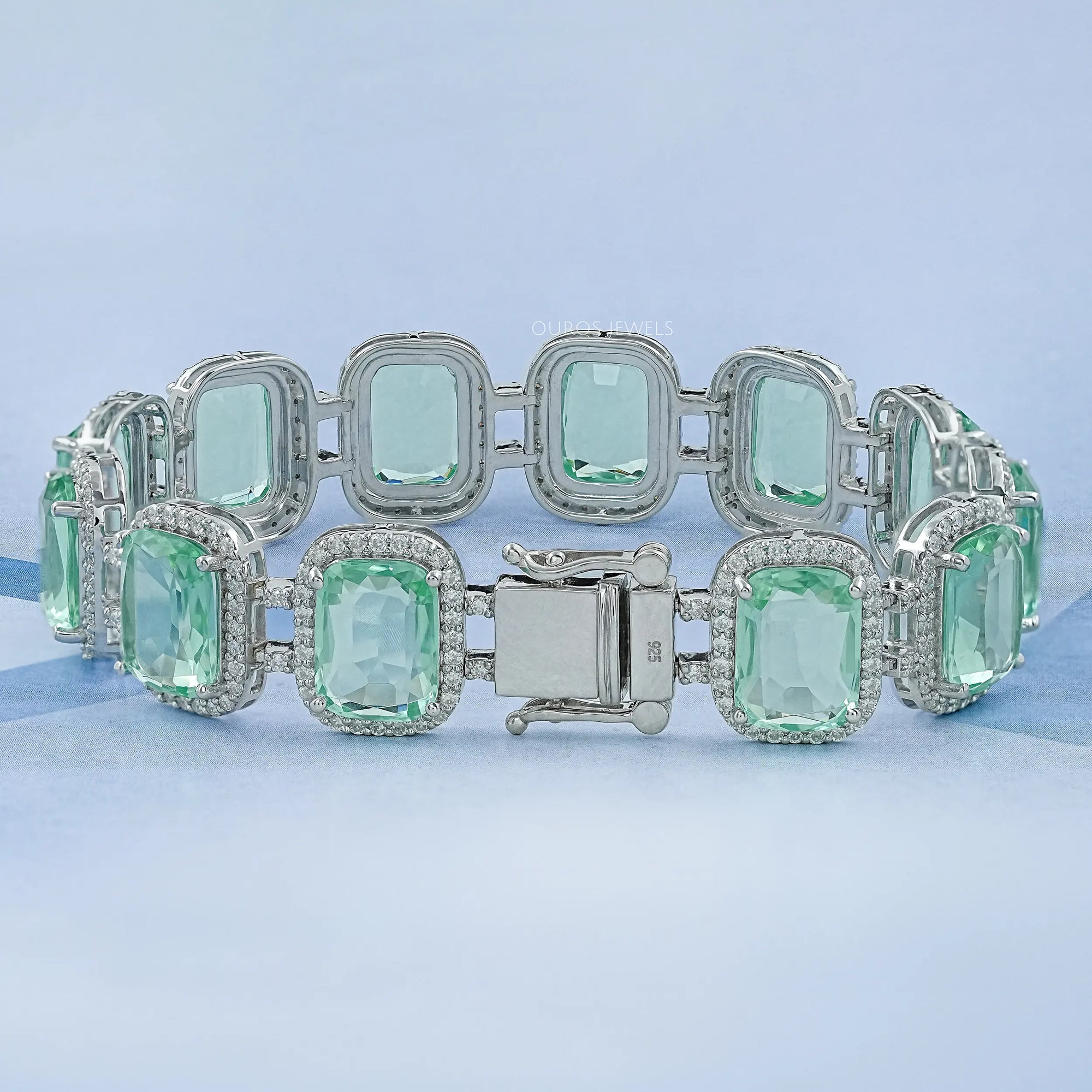 Rubin-Armband mit ovalen Edelsteinen