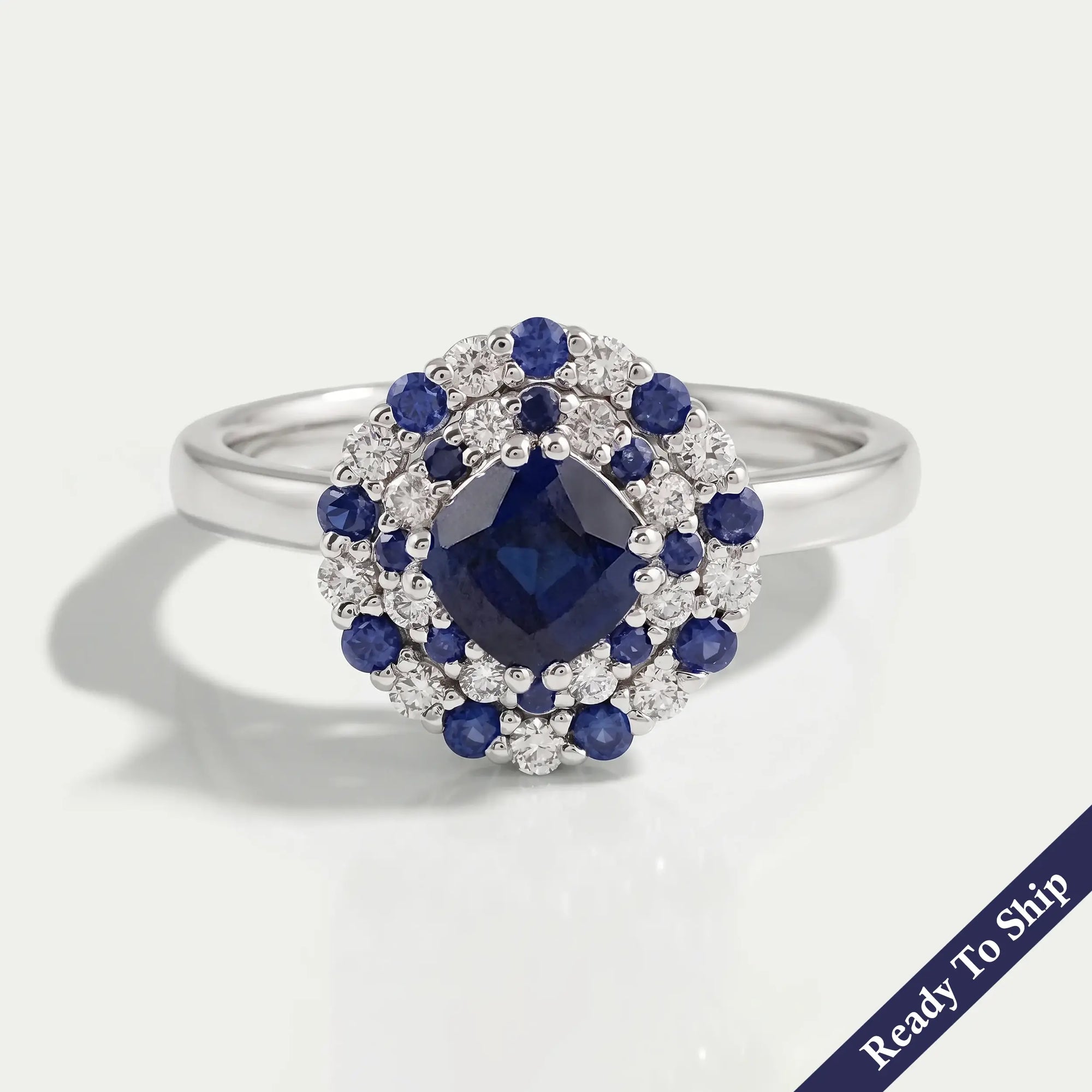Blauer Kissen-Schliff Lab Diamant-Doppel-Halo-Ring