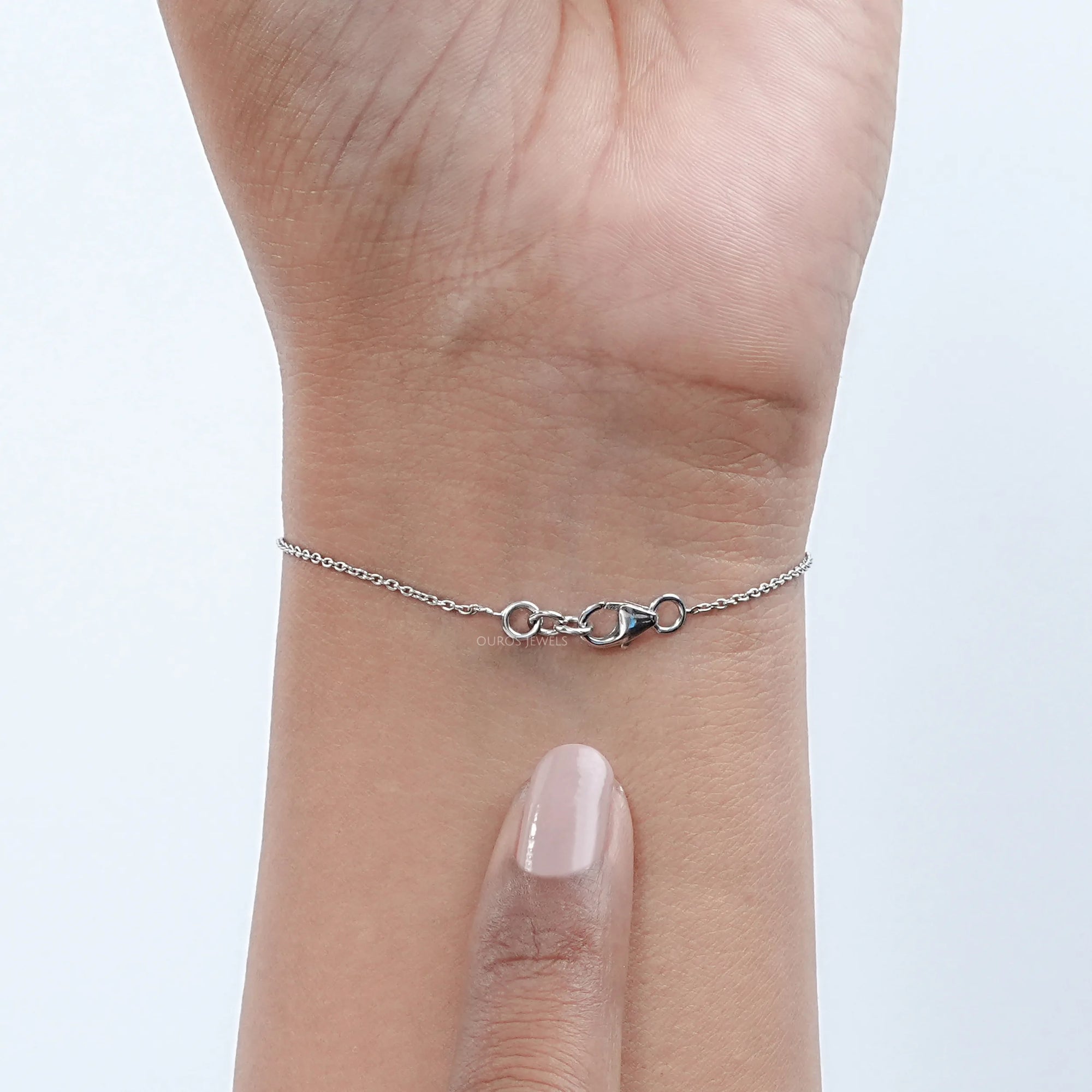 Multi-Labor-Diamantarmband mit Lünettenfassung und Solitär-Kette