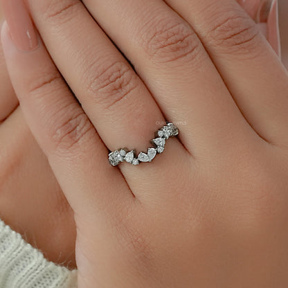 Pear And Round Lab Diamond Cluster Curved Ring Ring