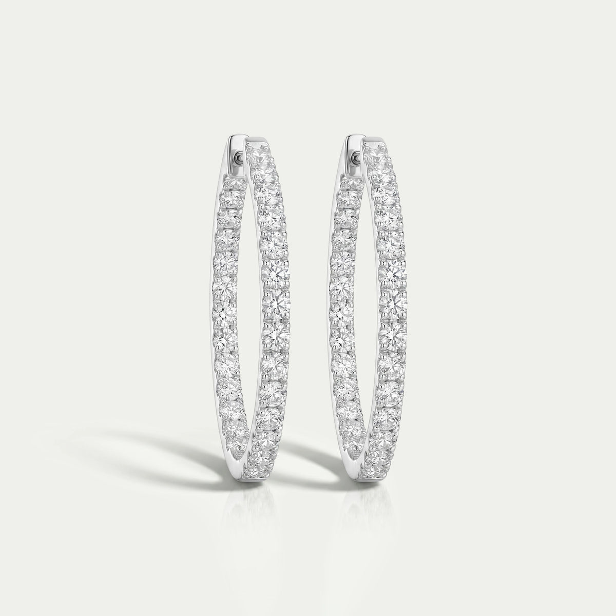 Runder Diamant Innenring Ohrring
