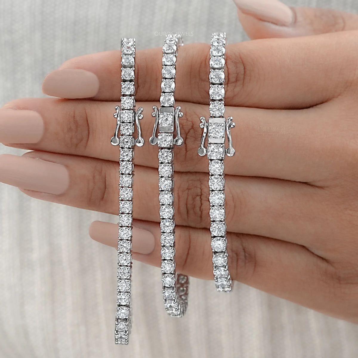 Round Diamond Tennis Bracelet in 5.00 | 6.00 | 7.00 TCW