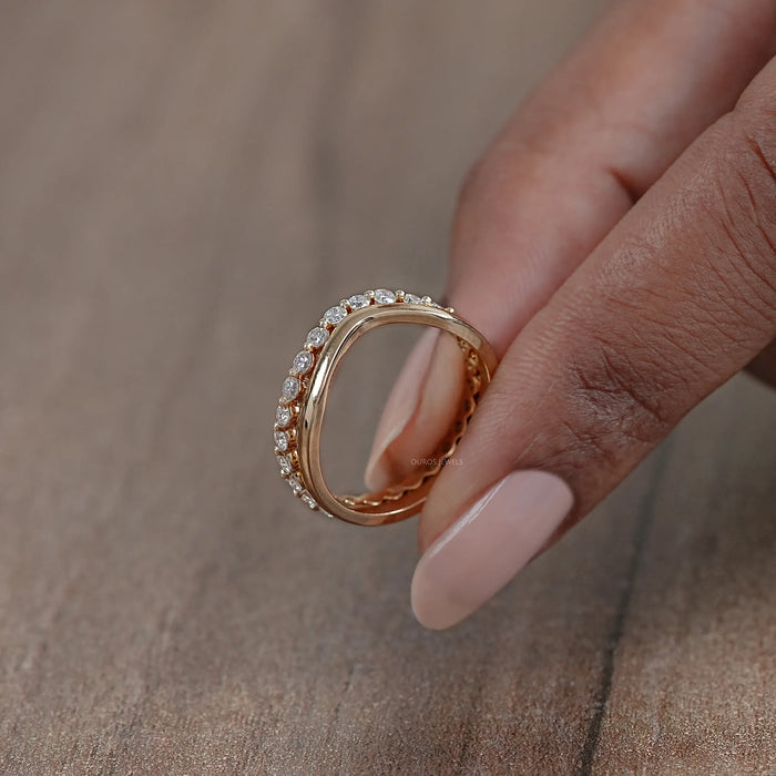 Round Lab Diamond Double Wave Curved Band Rings