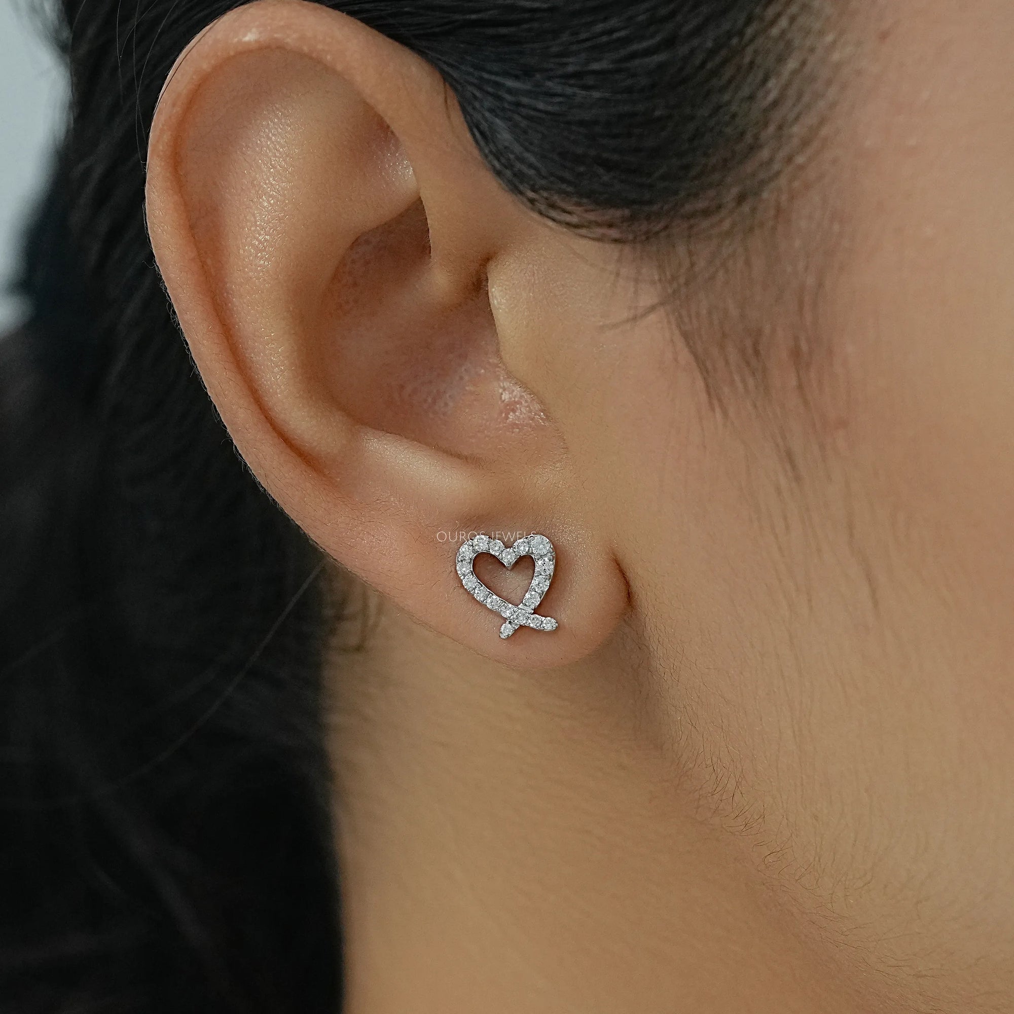Open Heart Shape Round Diamond Stud Earrings Earrings