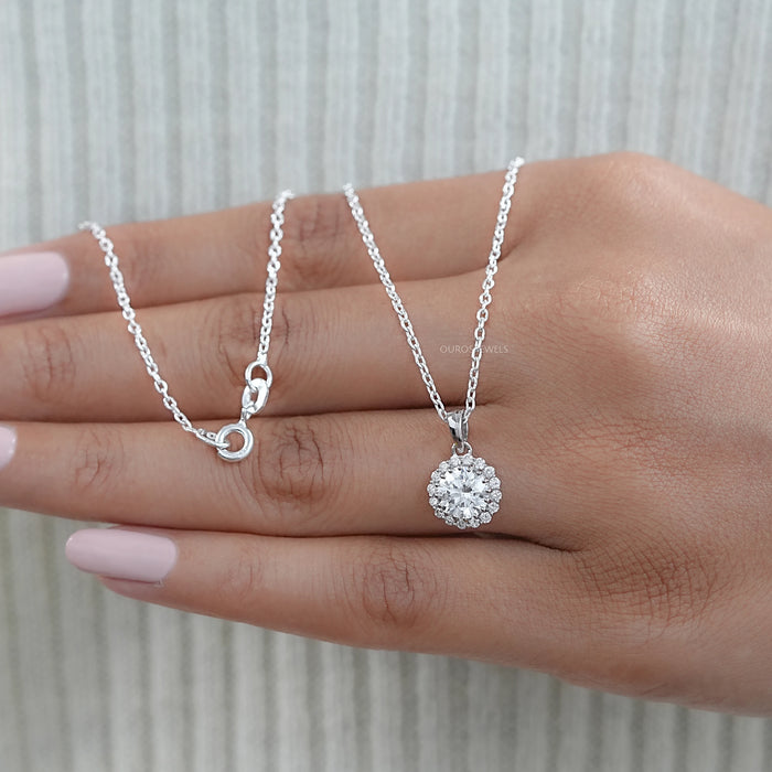 Round Lab Grown Diamond Halo Pendant Necklaces