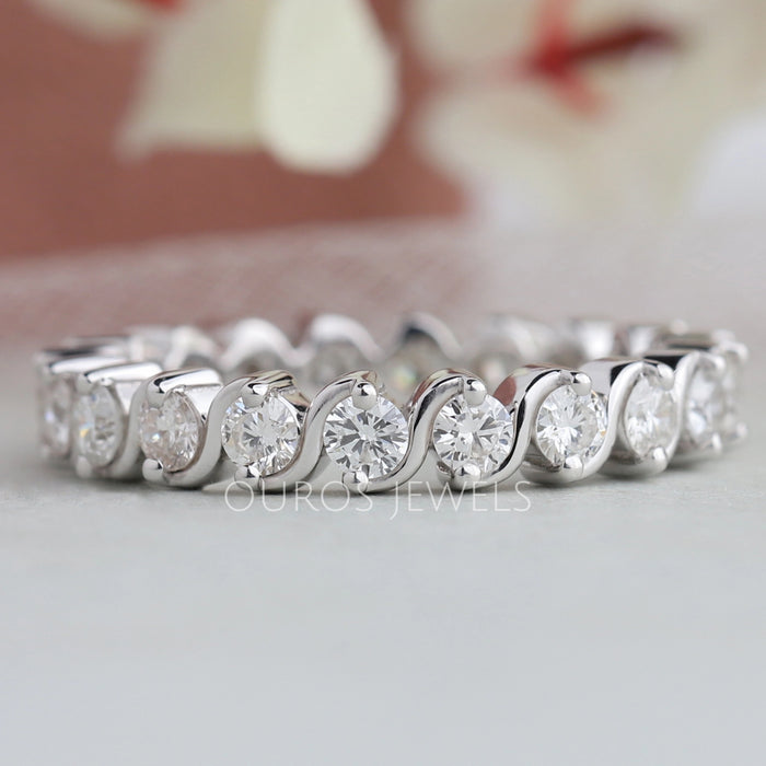 Women's Round Cut Diamond Eternity Band