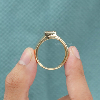 Round Cut Lab Grown Diamond Solitaire Wedding Men's Ring