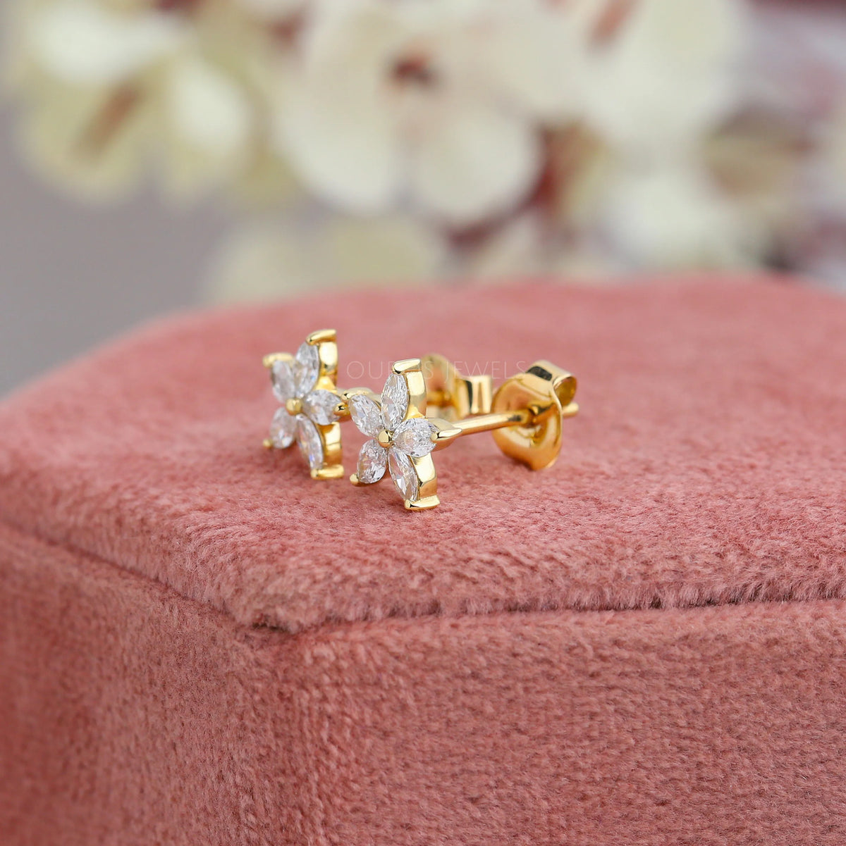 Floral Shape Marquise Diamond Earring Earring