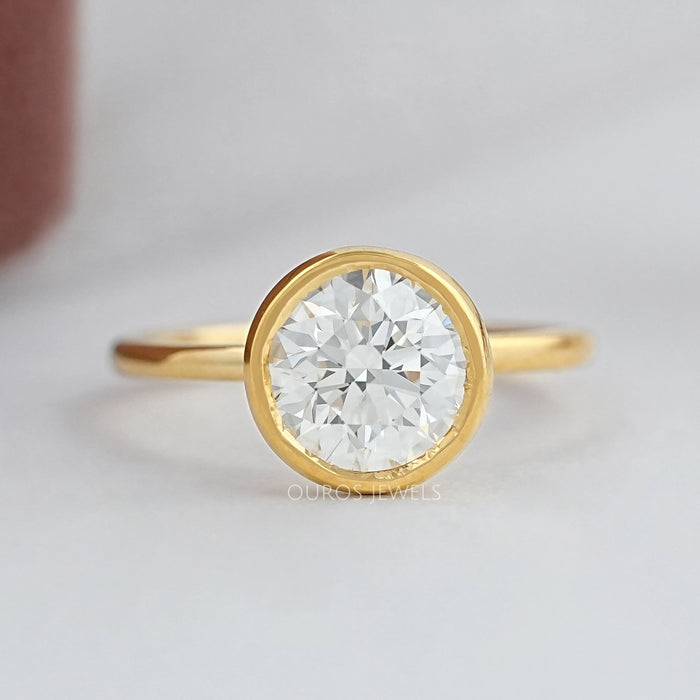 Round Lab Diamond Bezel Solitaire Engagement Ring Rings
