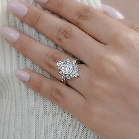 Old European Round Cut Bezel Set Vintage Engagement Ring Rings