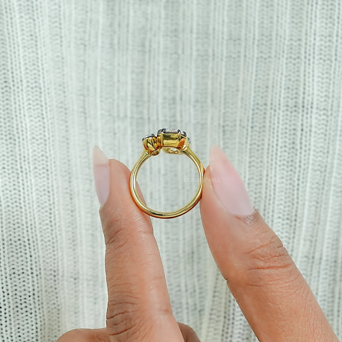 Old Mine Lab Diamond Toi Et Moi Engagement Ring