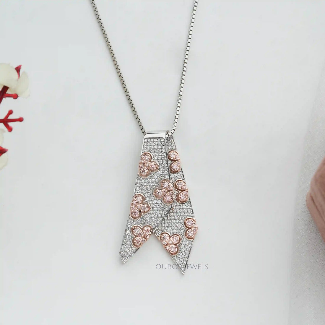 Round Cut Lab Grown Diamond Tie Pendant
