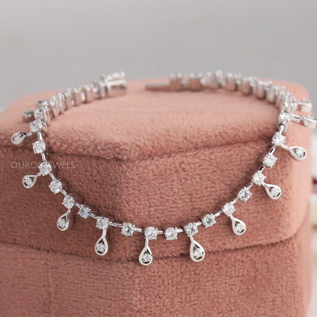 Round Shape Lab Diamond Teardrop Bracelet