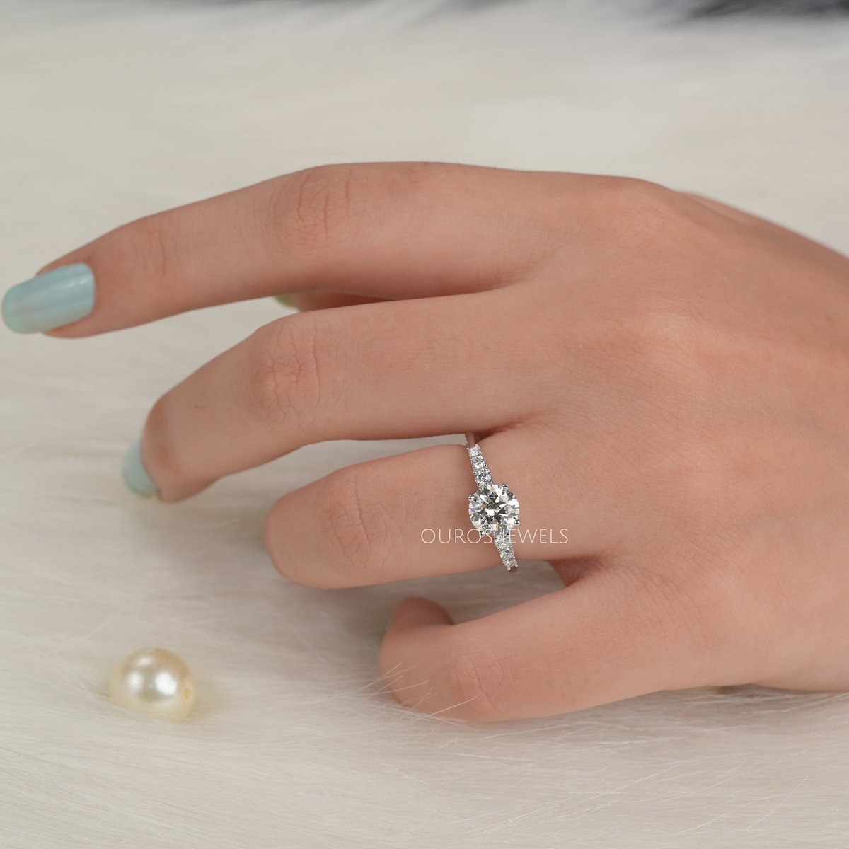 7 Stone Round Cut Solitaire Accent Engagement Ring Ring
