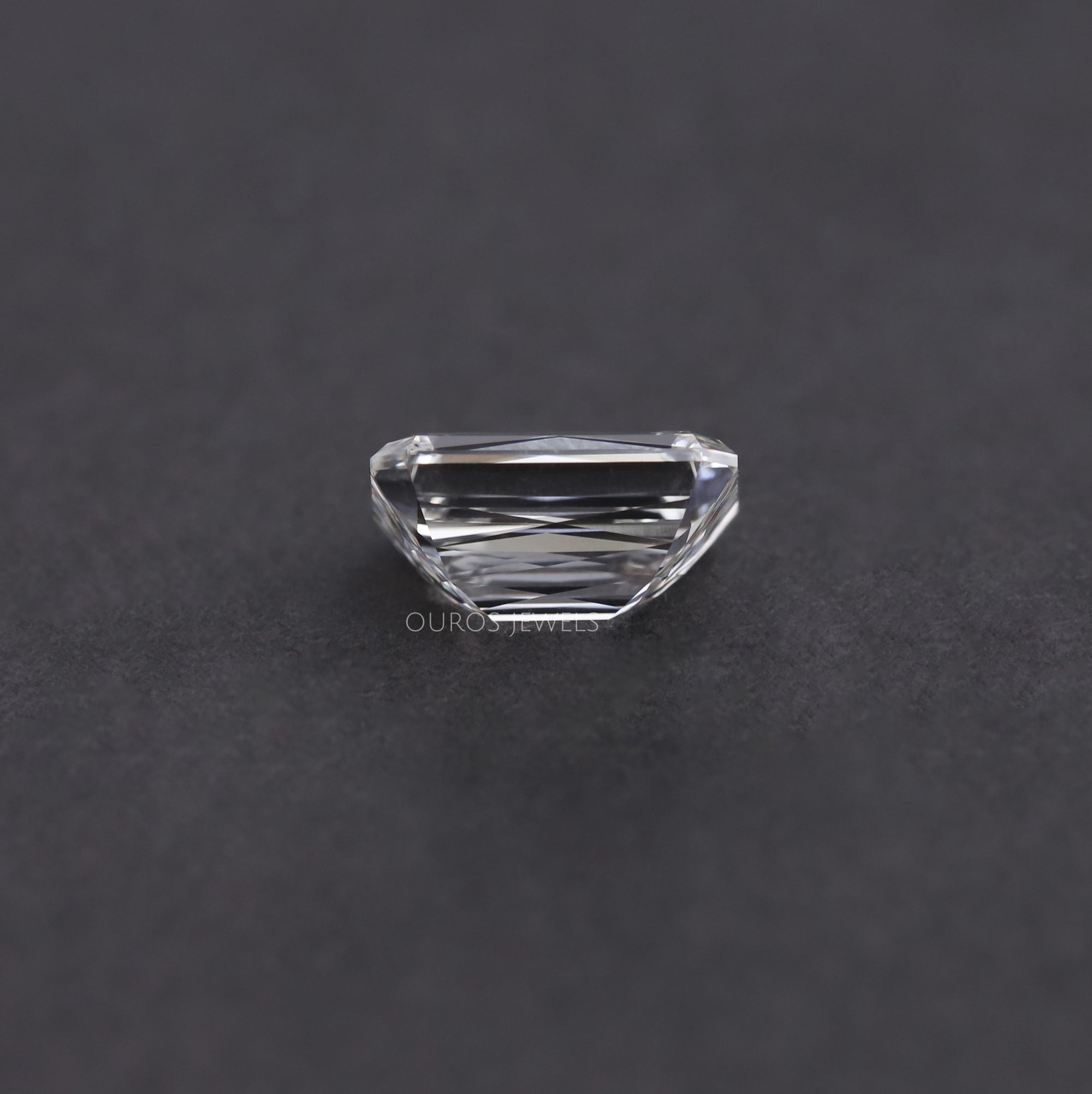 Criss Cut Antique Lab-Grown Diamond