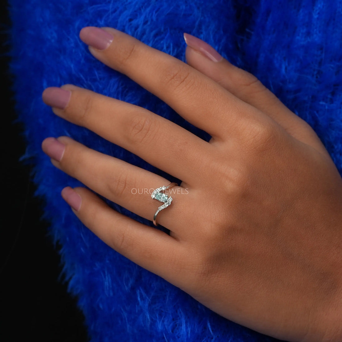 Green Oval Diamond Bypass Set Ring