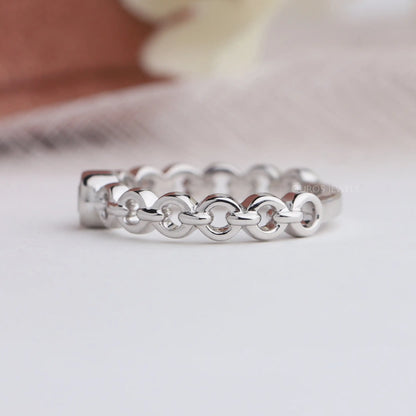 Round Diamond Bezel Set Curb Link Ring
