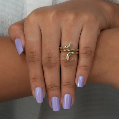 Snake Shape Gold Round Diamond Ring Rings